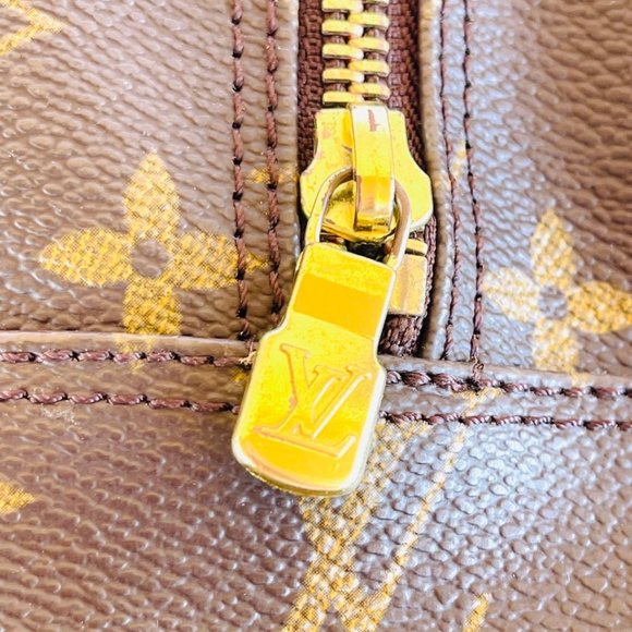 LOUIS VUITTON MONOGRAM TROUSSE TOILETTE 28 CLUTCH - Picture 8 of 13